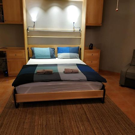 Modern, Welcoming Studio, Ocean View In خوان دوليو المظهر الخارجي الصورة
